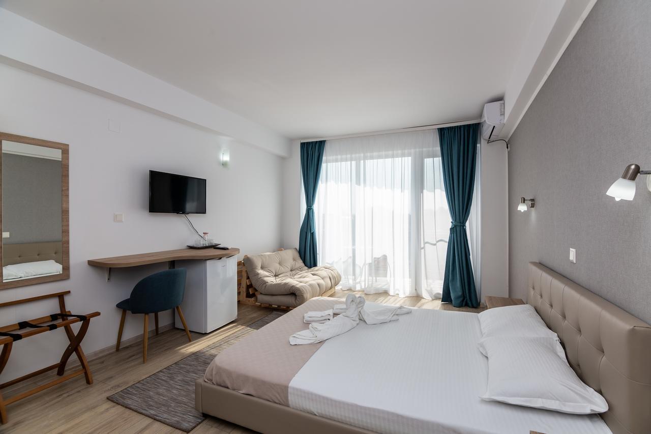 Adriano Pe Plaja Belona Hotel Eforie Nord Buitenkant foto